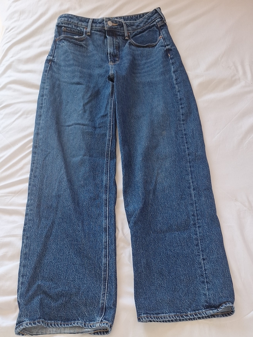 Old Navy Wide-Leg High-Rise Jeans in Blue Denim